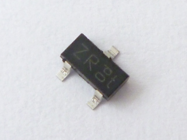 NPNチップトランジスター 2PD601AR 50V100mA: 半導体 秋月電子通商