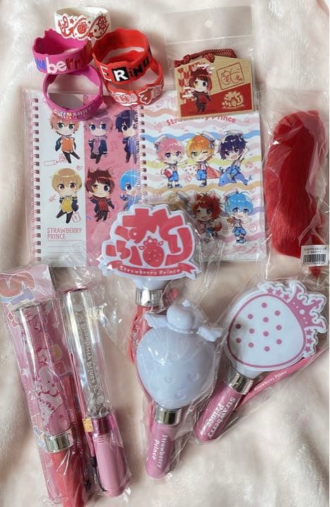 すとぷりグッズ まとめ売り すとぷりグッズまとめ売り - メルカリ